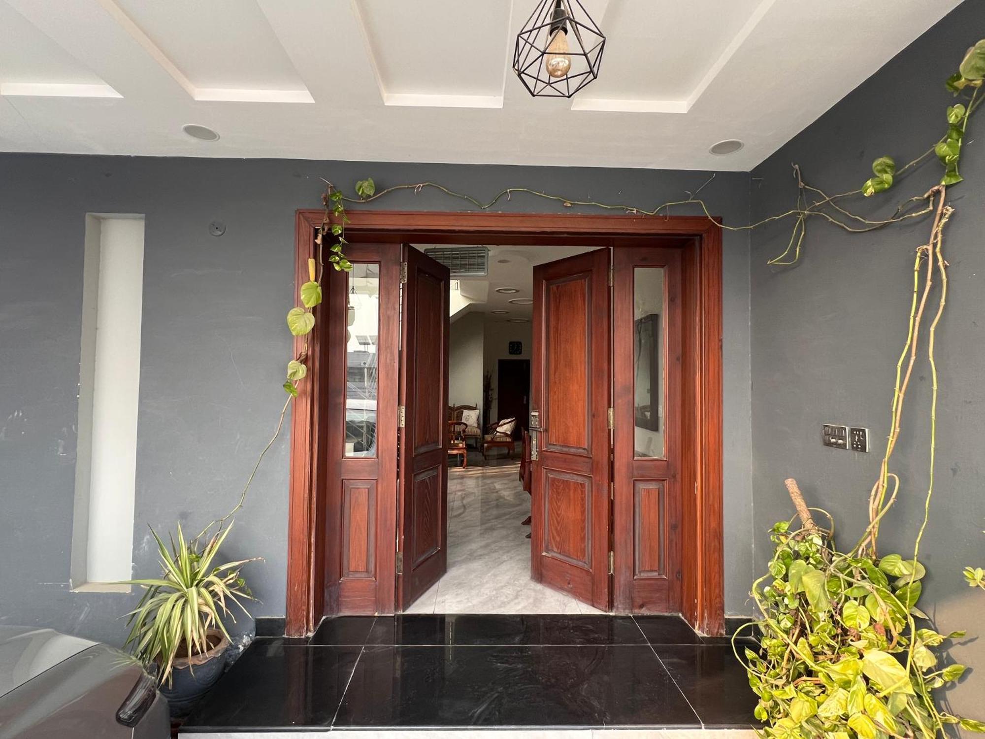 Deluxe King Room In Silverscape Residence Rawalpindi Buitenkant foto